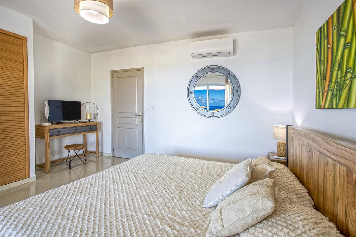 A louer villa 4 chambres Mont Vernon Saint Martin_ Chambre 3 - 28